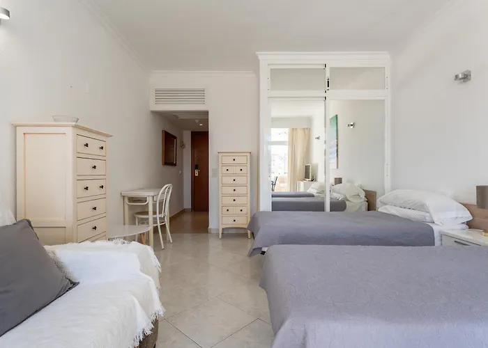 Sunny With Seaview Fuengirola