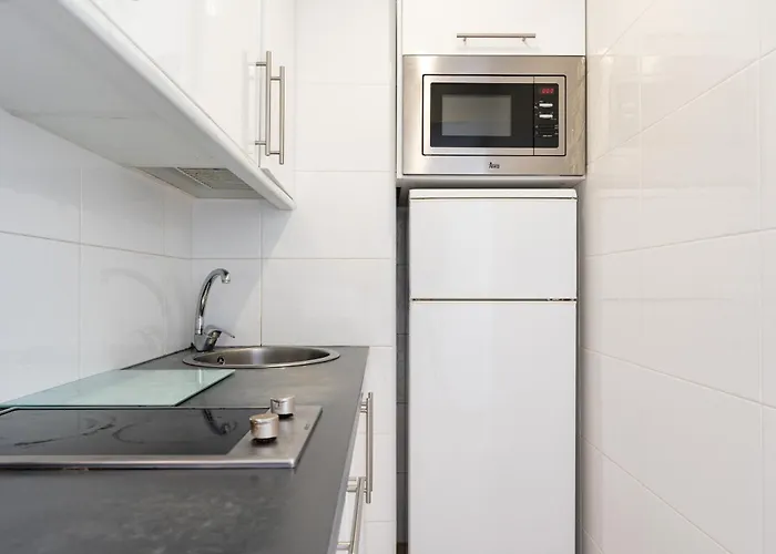 Sunny With Seaview *